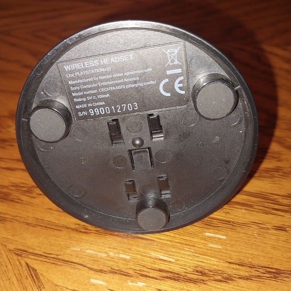 Playstation Wireless Headset - Picture 3 of 3